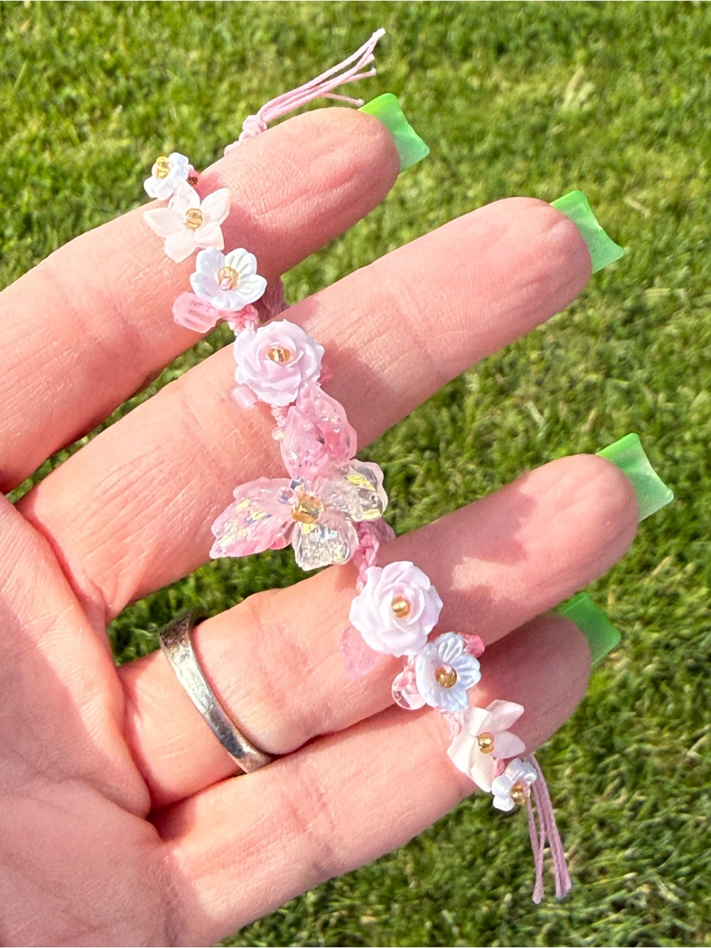 Handmade Pink Floral Beaded Bracelet